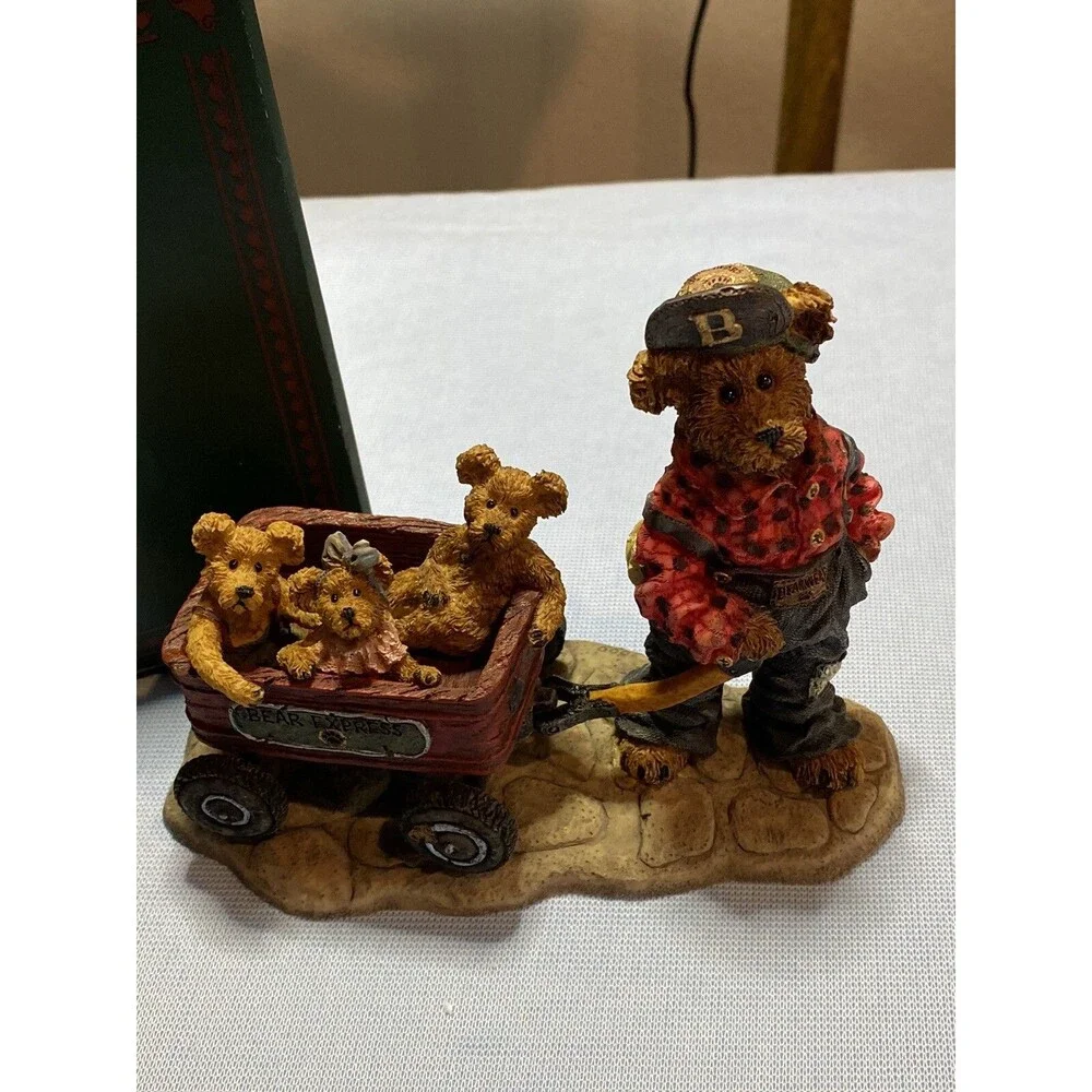 Boyds Bears Collection Huck with Mandy, Zoe and Zack…Rollin’ Along Numbered